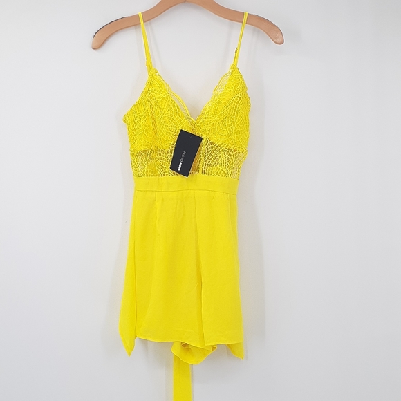 FASHION NOVA  Beautiful Butterfly Crochet Romper - Picture 5 of 9